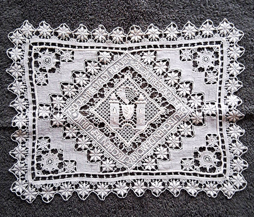Handgefertigtes