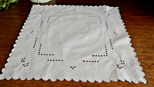 Vintage spitzendeckchen 33x33 - vintage-spitzendeckchen,